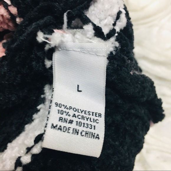 Charlotte Russe Distressed Cropped Sweater Striped Multicolor Size Large - Picture 13 of 13